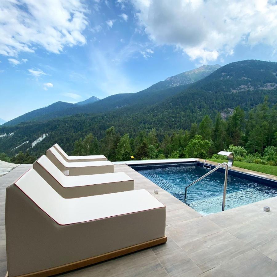 Silou Retreat Ξενοδοχείο Champdepraz Εξωτερικό φωτογραφία