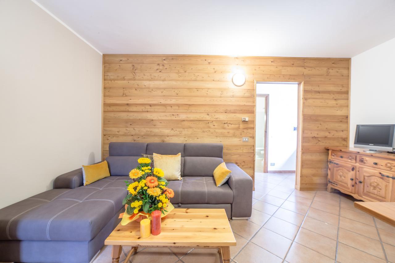 Silou Retreat Ξενοδοχείο Champdepraz Εξωτερικό φωτογραφία